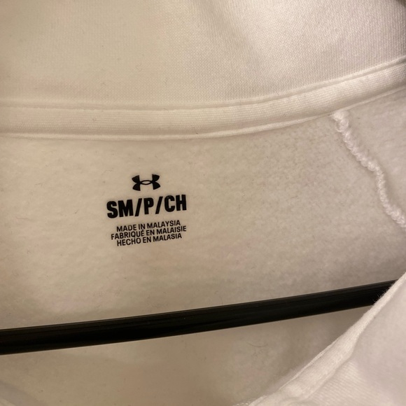 Under armor sweater size small - Picture 2 of 3